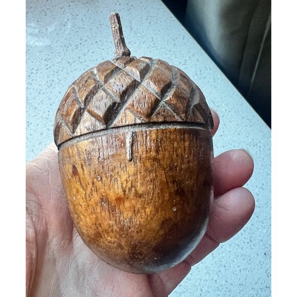 Handcrafted Wooden Acorn Decor Set Of 3 - Rustic Natural Finish - Picture 3 of 8